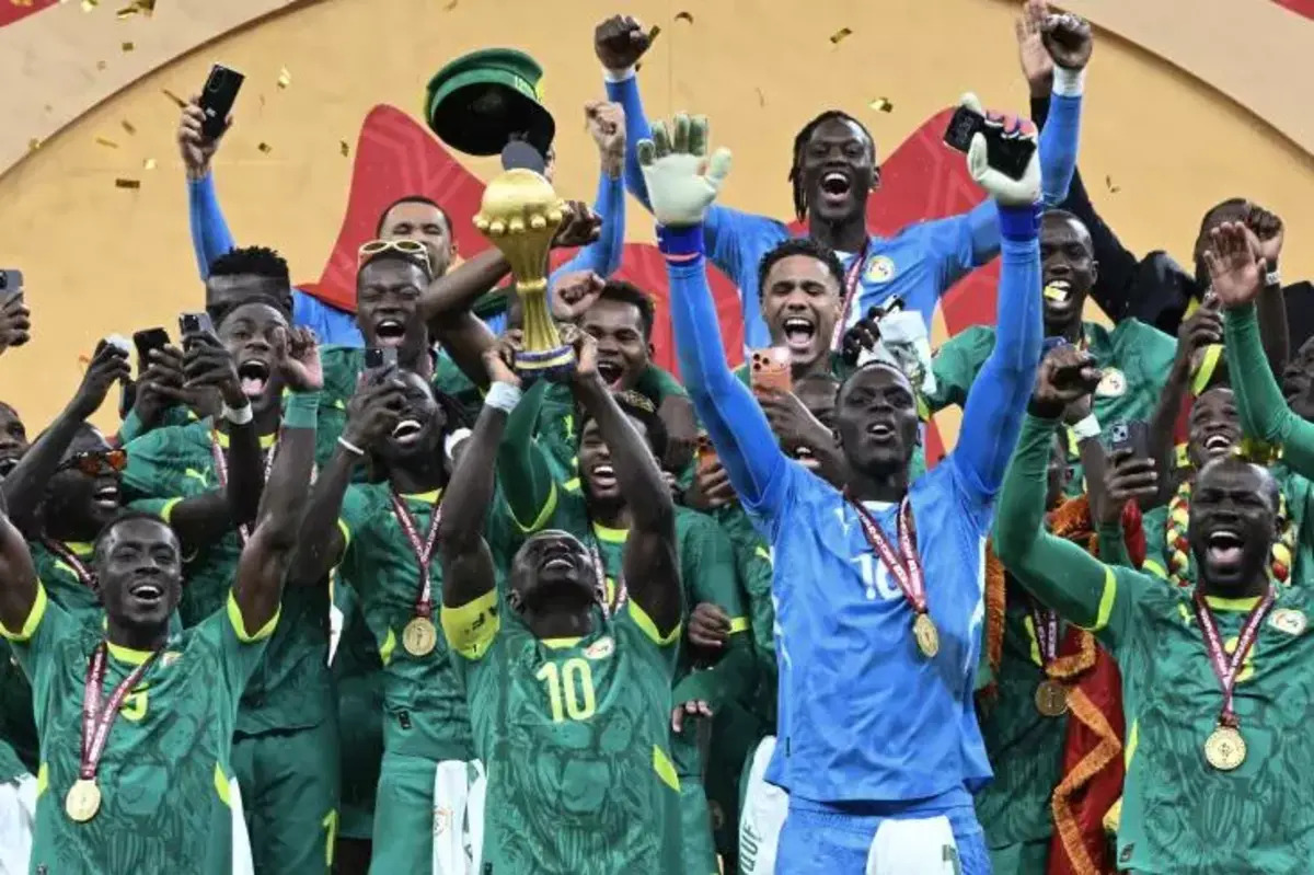CAN 2025 : voici pourquoi le Sénégal va présenter son trophée de champion d'Afrique au Stade de France