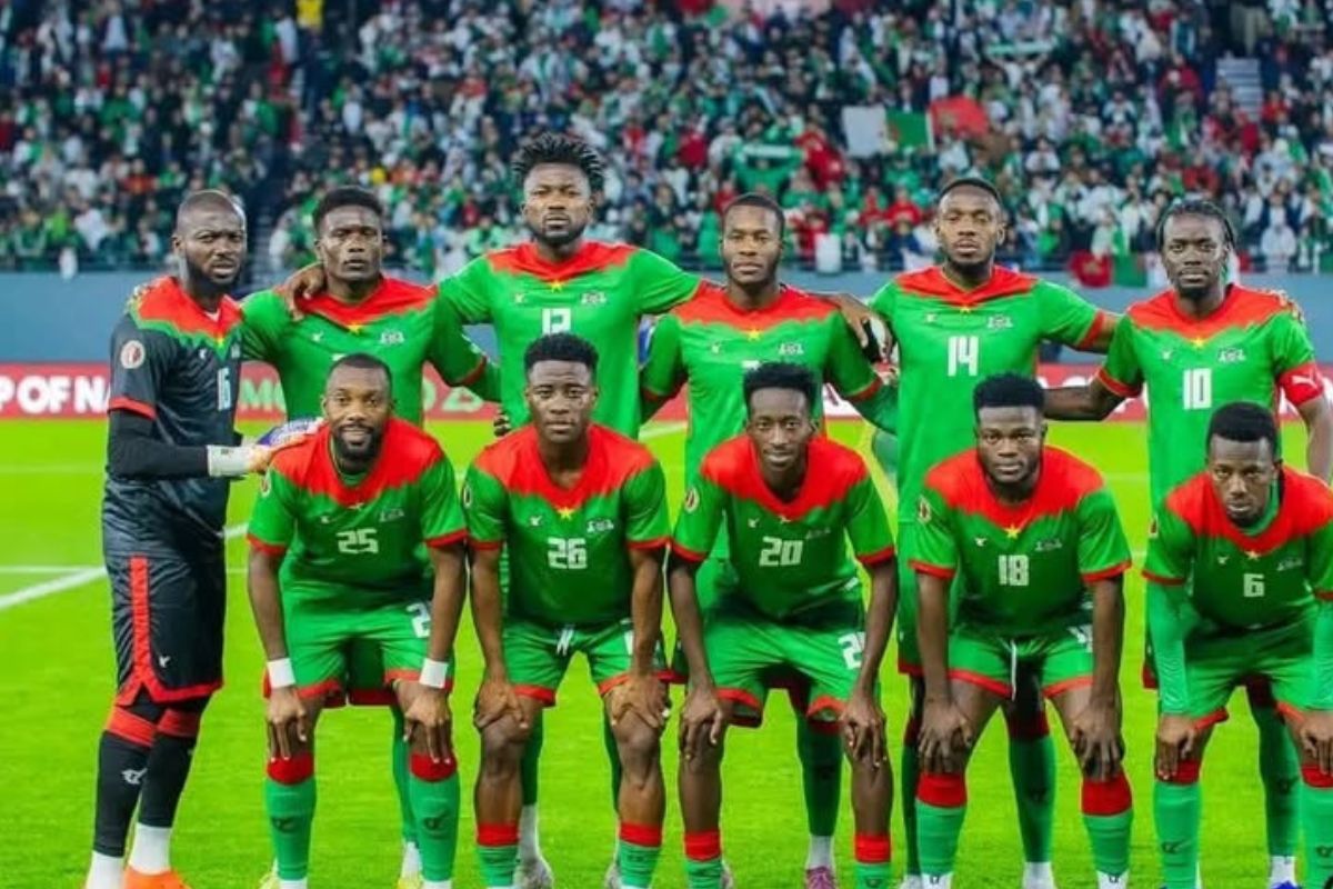 Burkina Faso : le sélectionneur limogé après l’échec à la CAN 2025