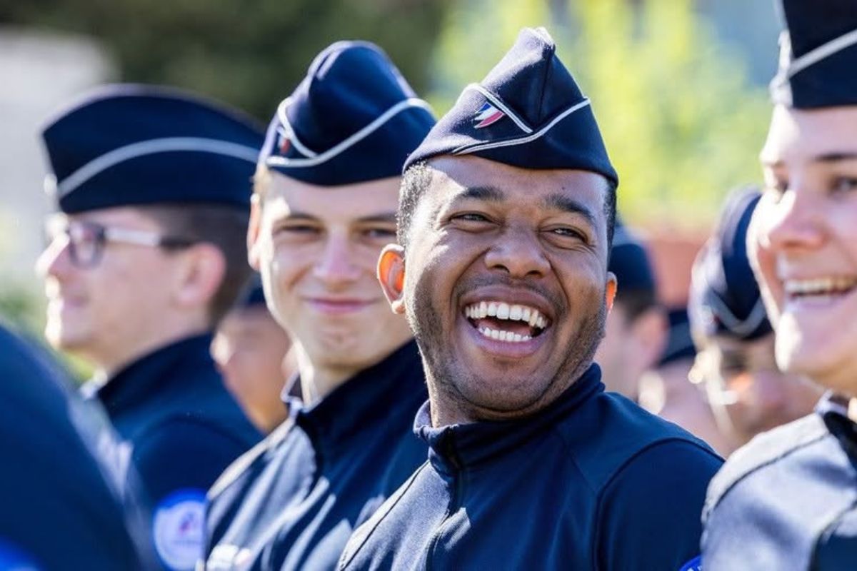 FRANCE : Vous avez entre 17 et 45 ans ? Inscrivez aux concours de gardien de la paix !