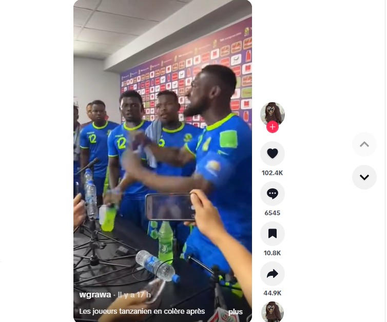 CAN 2025 / Arbitrage : les joueurs tanzaniens ont-ils tout cassé après le match contre le Maroc ?