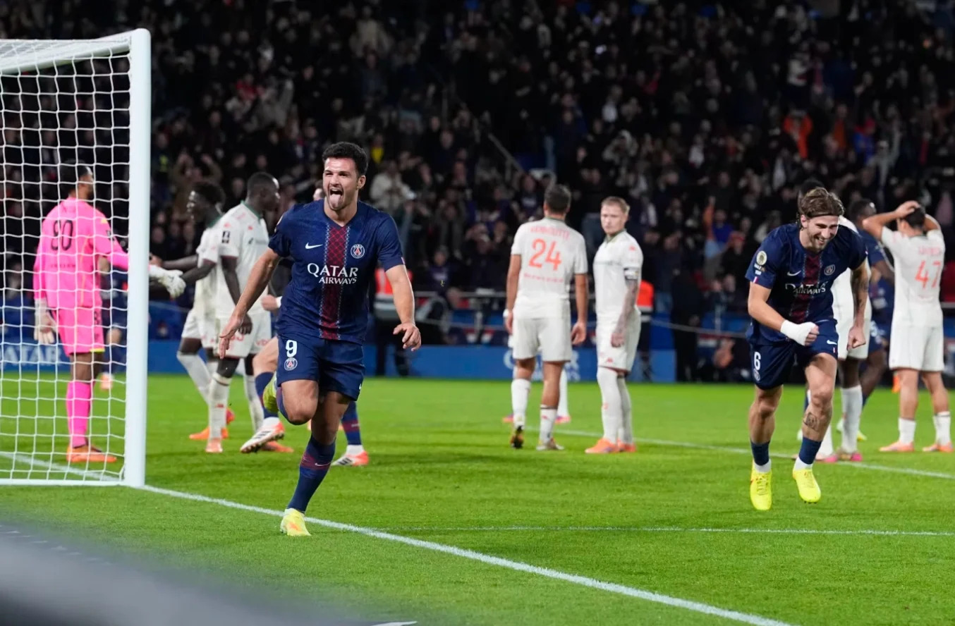 Ligue des champions : condamné aux barrages, le PSG descend de son piédestal