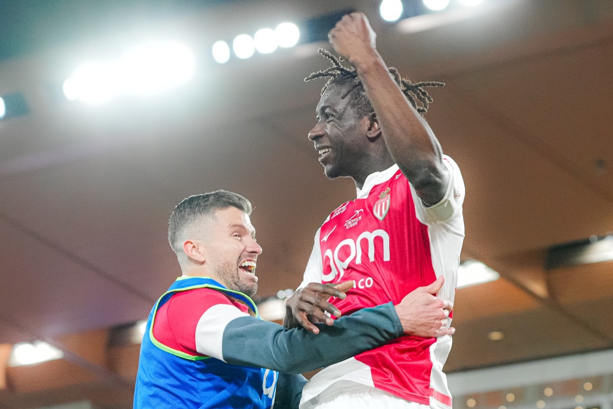 Monaco écrase Rennes et envoie un message fort à la Ligue 1