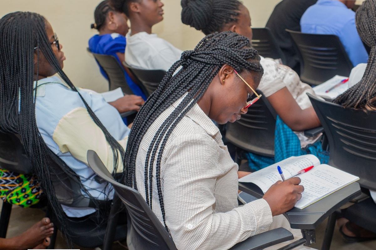 Formation gratuite de l'ONG PRO-KIDS pour décrocher un poste dans les banques