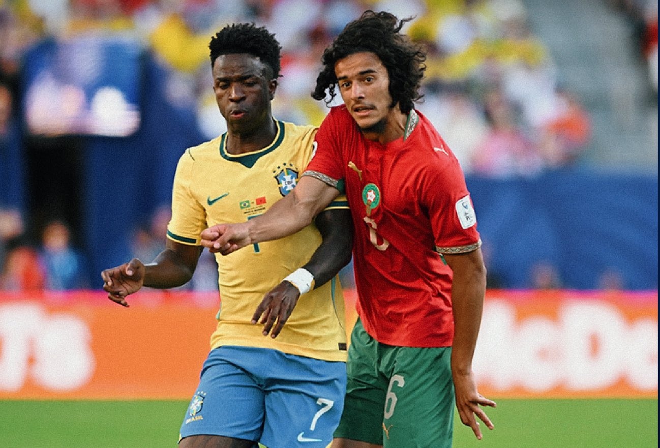 Après le match nul contre le Maroc, Vinicius accuse la pelouse