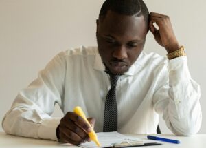 Avis de recrutement de CERRHUD, 4 postes vacants-13 aoรปt 2026
