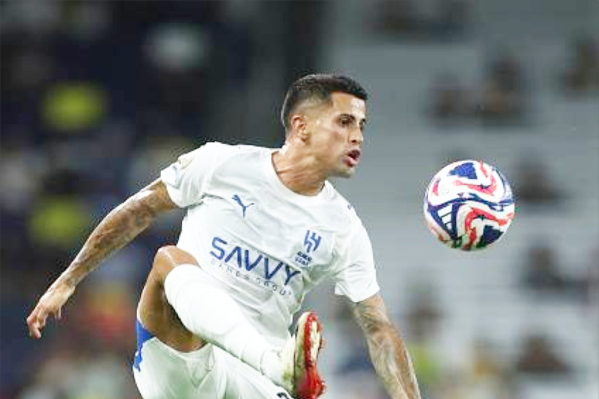 Mercato João Cancelo proche du Barça Al-Hilal se prononce
