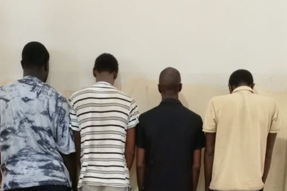 Sénégal : une affaire de transmission volontaire présumée du VIH conduit 4 individus au parquet